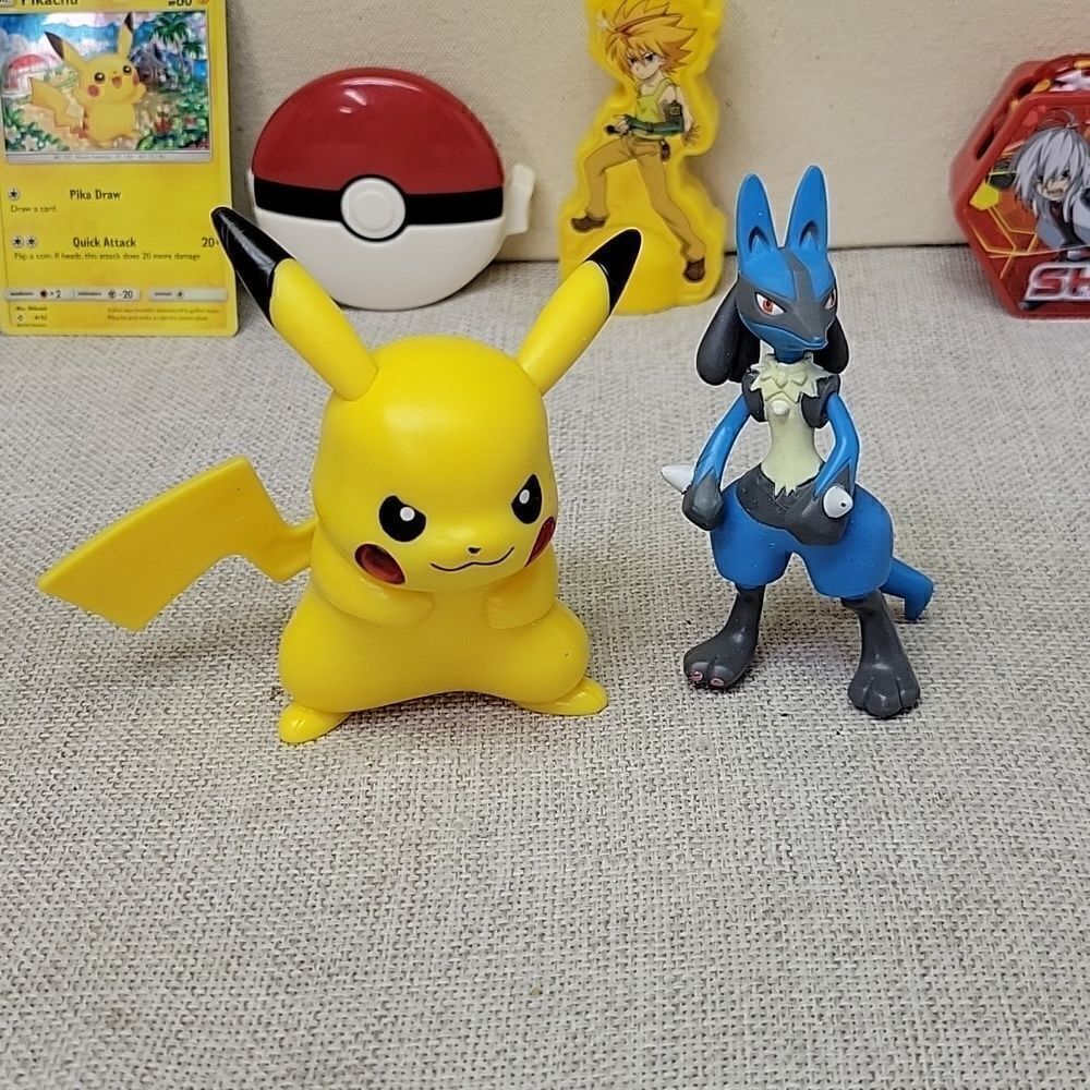 Pokémon assorted figures and guide book - Picture 7 of 13